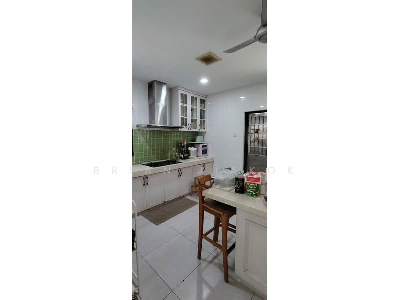 Rumah Teres untuk Dijual di Prima Selayang (Selayang) - Brian JiaKok - Kitchen - PropertyGuru.com.my