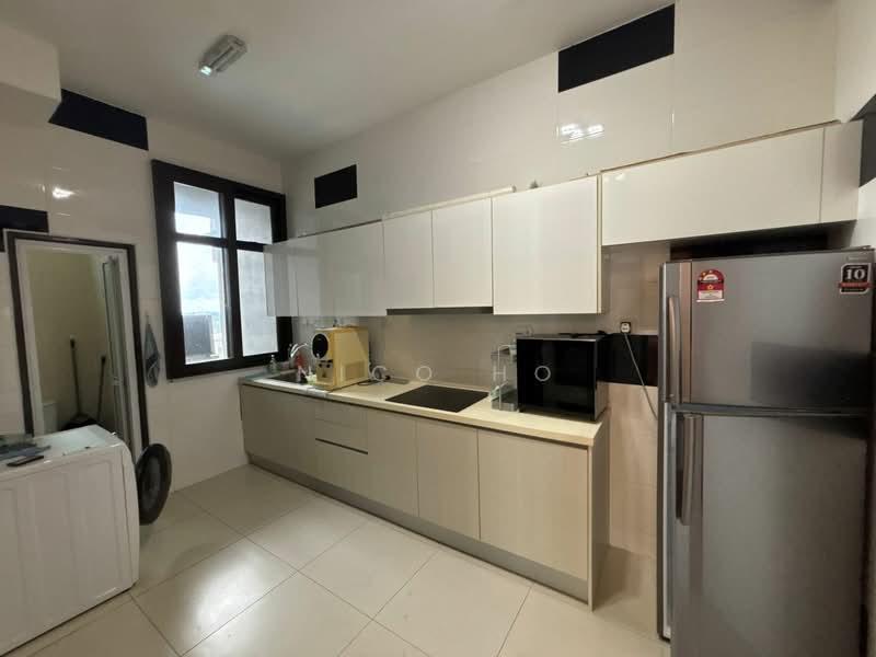Service Residence for Sale at D'Summit Residences - Nico Ho - Kitchen - PropertyGuru.com.my