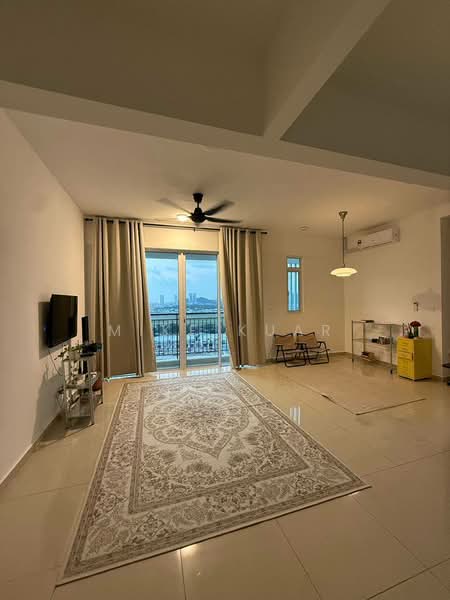 Havana Beach Residences untuk Untuk Disewa - RM 1,900 /bulan, Mac 2026 - Living Room - PropertyGuru.com.my