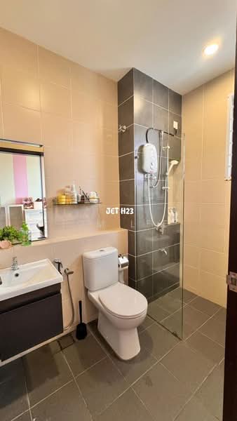 2-storey Terraced House for Sale in Bandar Bukit Raja (Klang) - Tom Lee - PropertyGuru.com.my