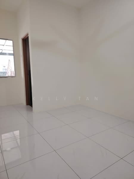1-storey Terraced House for Rent in Taman Shatin Baru (Ipoh) - Kelly Tan - Interior - PropertyGuru.com.my