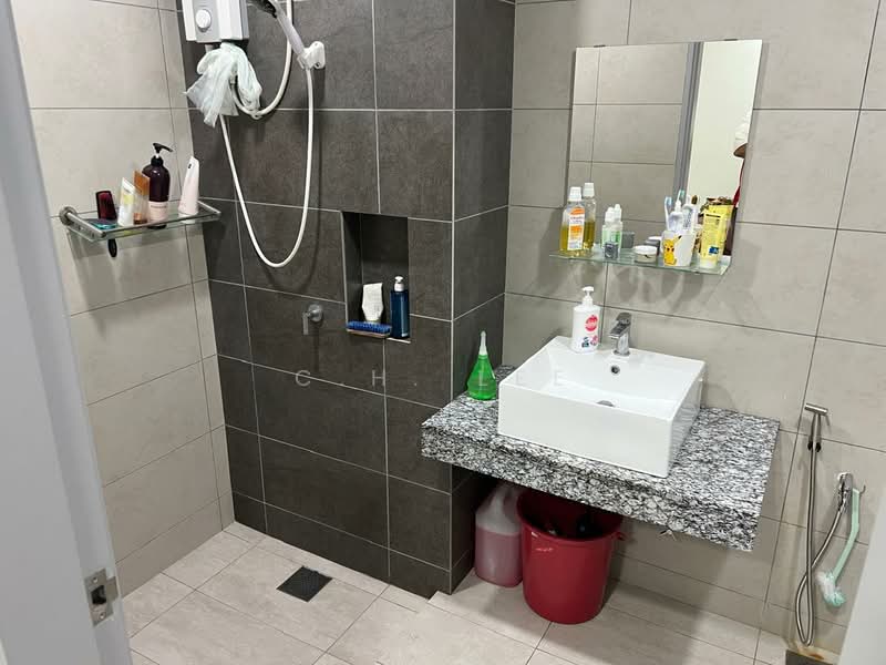 Luminari untuk Untuk Disewa - RM 2,100 /bulan, Mac 2026 - Bathroom - PropertyGuru.com.my