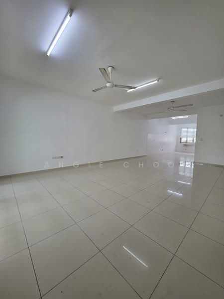 Hijayu 3B Elvina Double Storey Terrace Bandar Sri Sendayan Seremban untuk Untuk Dijual - RM 600,000, Apr 2026 - Interior - PropertyGuru.com.my