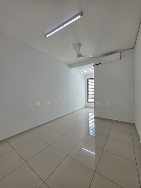 Hijayu 3B Elvina Double Storey Terrace Bandar Sri Sendayan Seremban untuk Untuk Dijual - RM 600,000, Apr 2026 - Interior - PropertyGuru.com.my