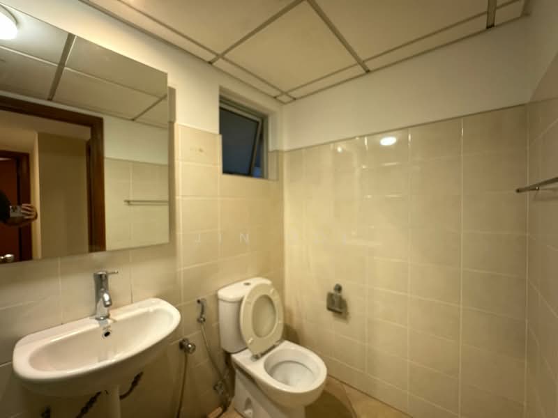 Service Residence for Sale at Kiara Designer Suites - Jin Ooi - Bathroom - PropertyGuru.com.my