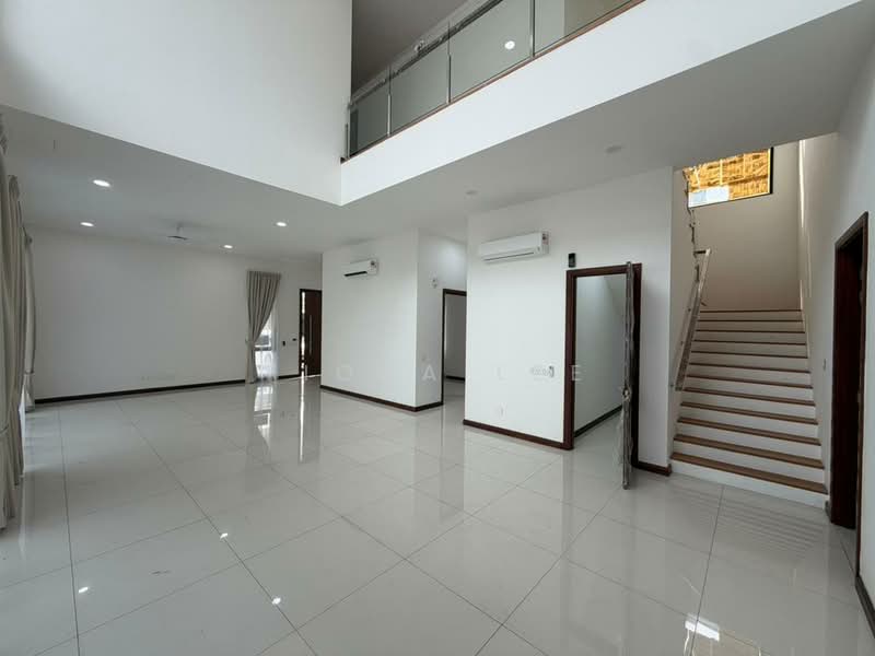 Zero-Lot Bungalow for Rent in Telok Panglima Garang (Selangor) - Fiona Lee - Living Room - PropertyGuru.com.my