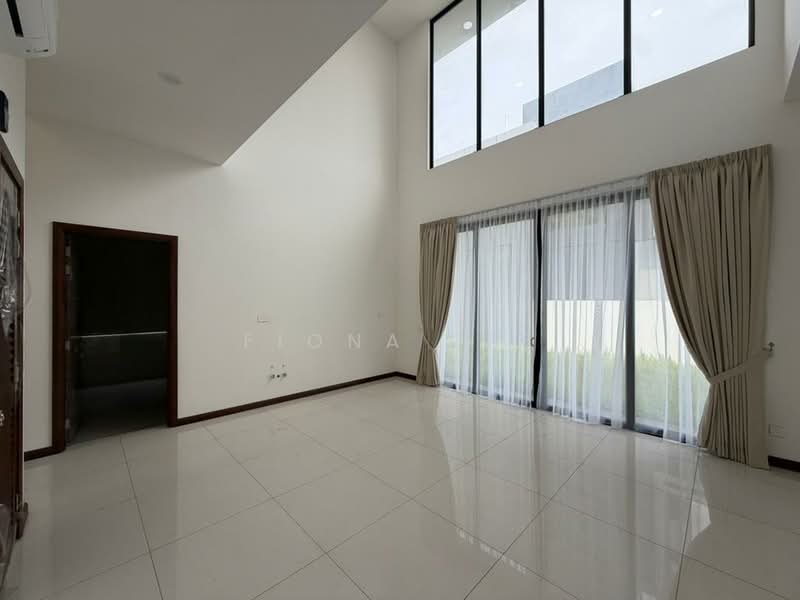 Zero-Lot Bungalow for Rent in Telok Panglima Garang (Selangor) - Fiona Lee - Living Room - PropertyGuru.com.my