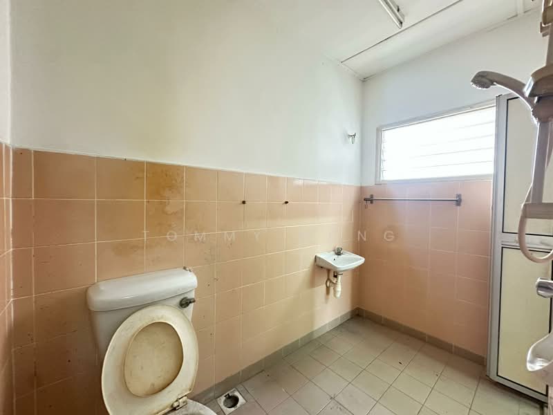 Bandar Mahkota Cheras untuk Untuk Dijual - RM 630,000, Mac 2026 - Bathroom - PropertyGuru.com.my