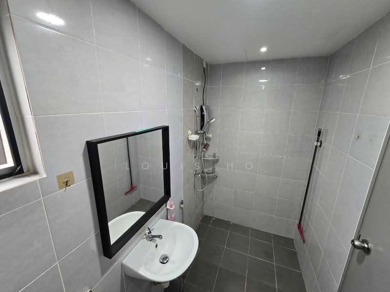 The Edge Residence untuk Untuk Disewa - RM 2,300 /bulan, Apr 2026 - Bathroom - PropertyGuru.com.my