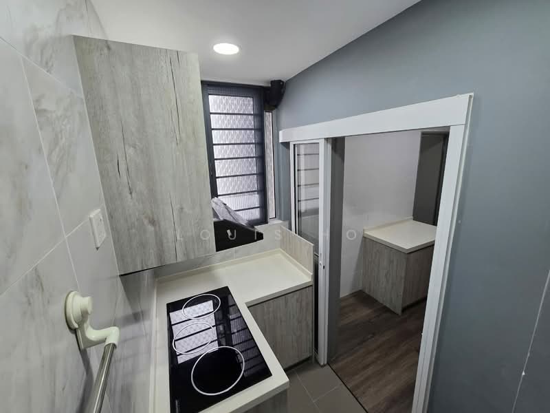 The Edge Residence untuk Untuk Disewa - RM 2,300 /bulan, Apr 2026 - Kitchen - PropertyGuru.com.my