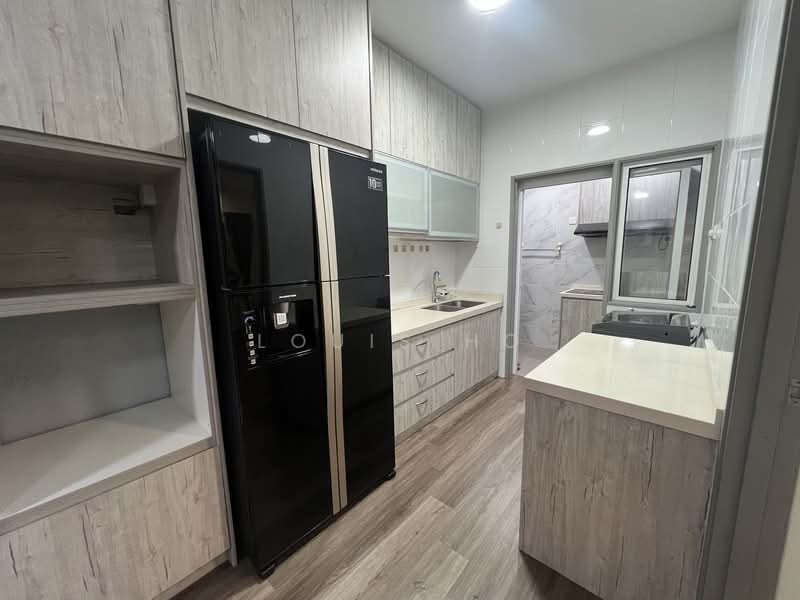 Kondominium untuk Disewa di The Edge Residence - Louis Ho - Kitchen - PropertyGuru.com.my