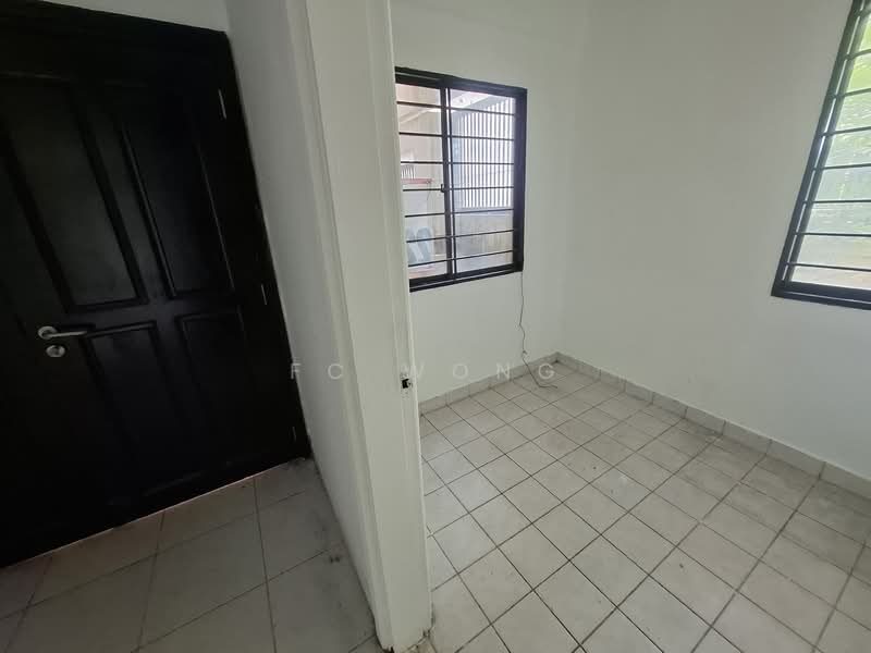 Condominium for Sale at Armanee - FC Wong - Interior - PropertyGuru.com.my