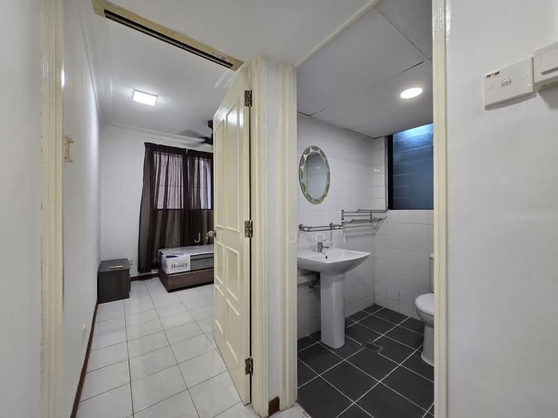 Condominium for Sale at Mont Kiara Pines - Jin Ooi - Bedroom - PropertyGuru.com.my