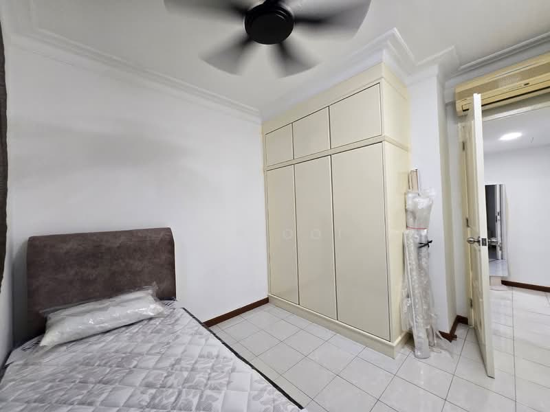 Condominium for Sale at Mont Kiara Pines - Jin Ooi - Bedroom - PropertyGuru.com.my