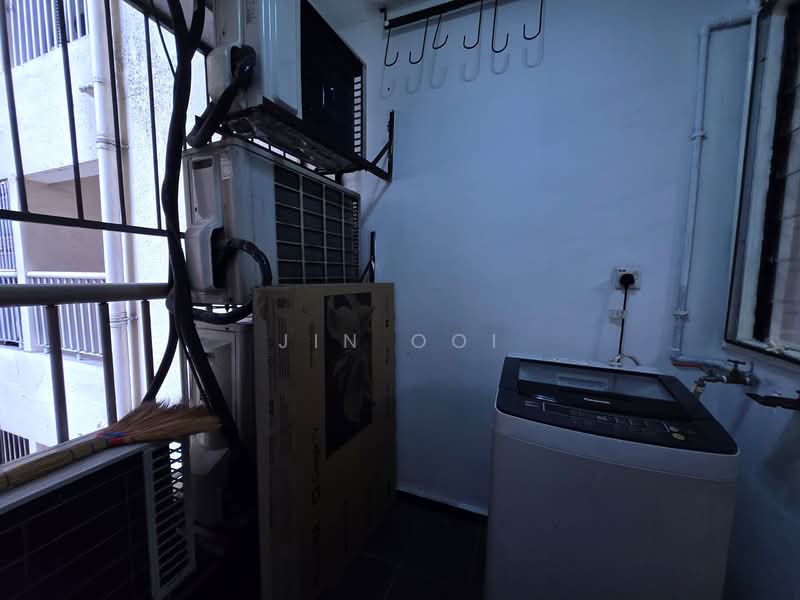 Condominium for Sale at Mont Kiara Pines - Jin Ooi - Balcony - PropertyGuru.com.my