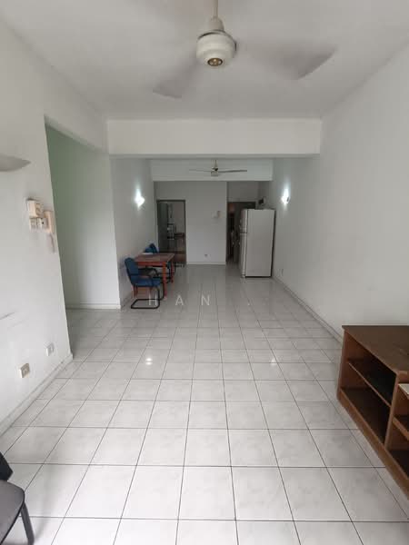 Condominium for Sale at Tiara Duta - Han . - Living Room - PropertyGuru.com.my