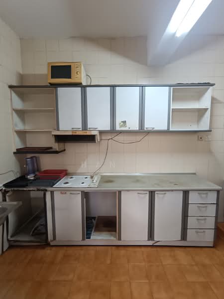 Condominium for Sale at Tiara Duta - Han . - Kitchen - PropertyGuru.com.my