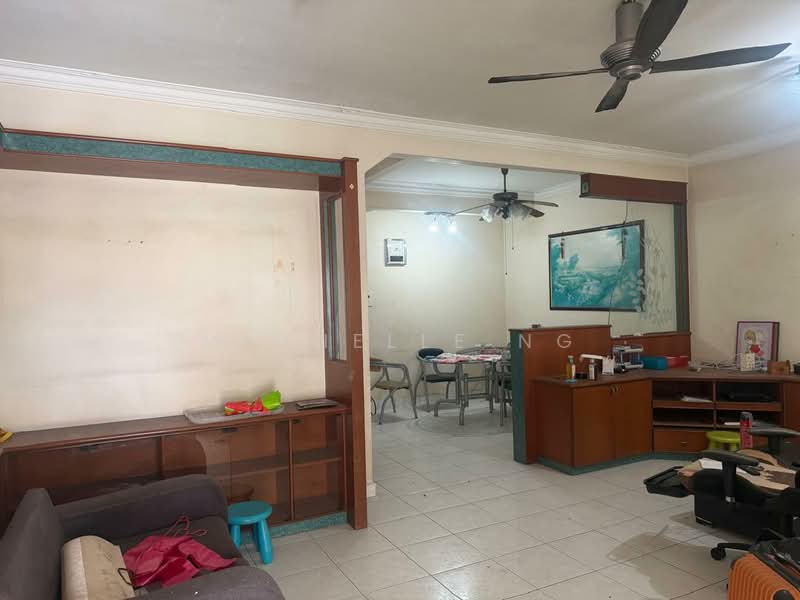 Jalan Seri Orkid Double Storey Terrace House untuk Untuk Dijual - RM 698,000, Apr 2026 - Living Room - PropertyGuru.com.my