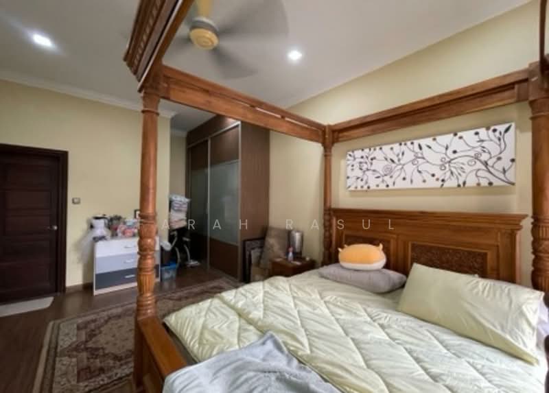 Bungalow for Sale in Seksyen 9 (Shah Alam) - Farah Rasul - Bedroom - PropertyGuru.com.my