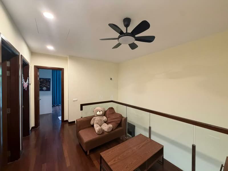 Semi-Detached House for Sale in Telok Panglima Garang (Selangor) - Fiona Lee - Corridor - PropertyGuru.com.my