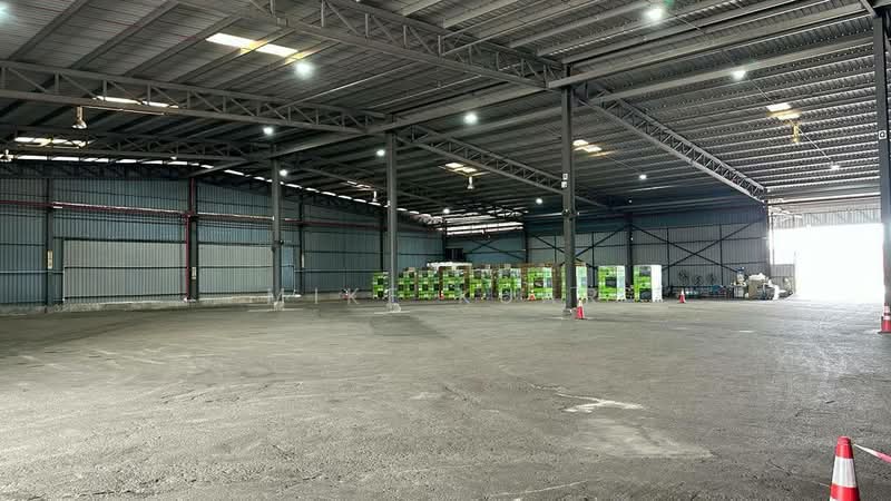 Warehouse for Rent in Bagan Jermal (Butterworth) - Mike Kuar - Interior - PropertyGuru.com.my