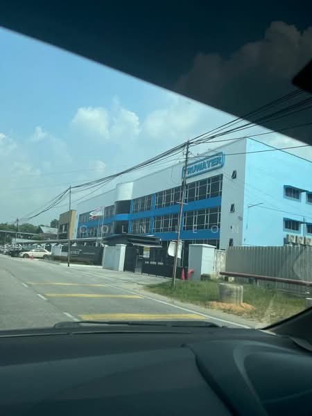 Warehouse for Rent in Sungai Buloh (Selangor) - Elcoln Leong - Exterior - PropertyGuru.com.my