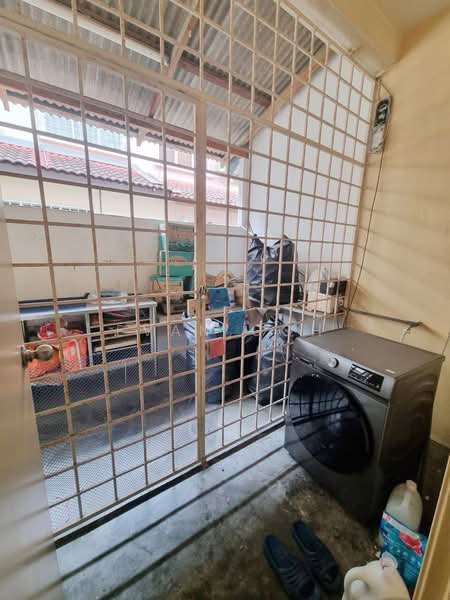 2-storey Terraced House for Sale in Bandar Kinrara Seksyen 5 (Bandar Kinrara) - Evan Goh - Interior - PropertyGuru.com.my