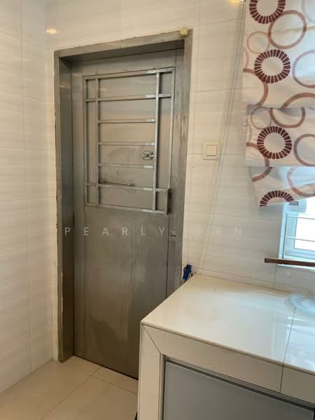 Rumah Teres untuk Dijual di Usj 5 (Subang Jaya) - Pearly Gan - Entrance - PropertyGuru.com.my
