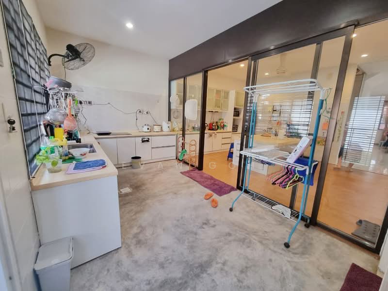 Rumah Berkembar untuk Dijual di Bandar Nusaputra (Puchong) - Evan Goh - Kitchen - PropertyGuru.com.my