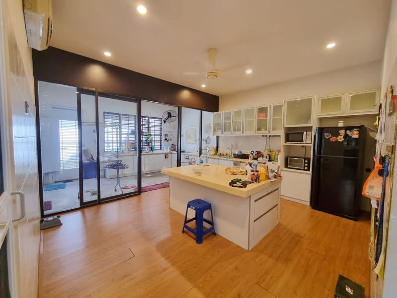 Rumah Berkembar untuk Dijual di Bandar Nusaputra (Puchong) - Evan Goh - Kitchen - PropertyGuru.com.my