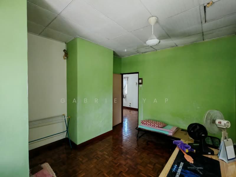 2-storey Terraced House for Sale in Damansara Jaya (Petaling Jaya) - Gabriel Yap - Bedroom - PropertyGuru.com.my