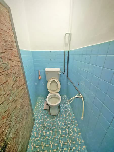 1-storey Terraced House for Rent in Taman Ungku Tun Aminah (Skudai) - Cavin Sim - Bathroom - PropertyGuru.com.my