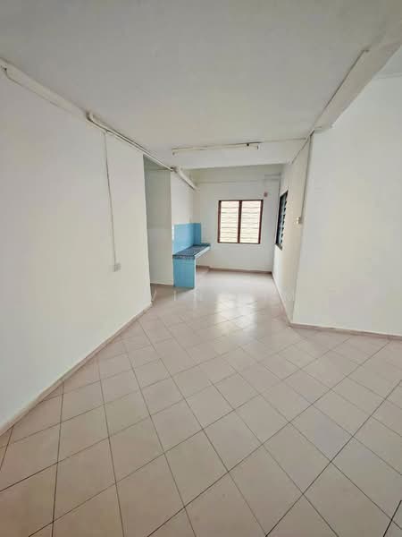 1-storey Terraced House for Rent in Taman Ungku Tun Aminah (Skudai) - Cavin Sim - Kitchen - PropertyGuru.com.my