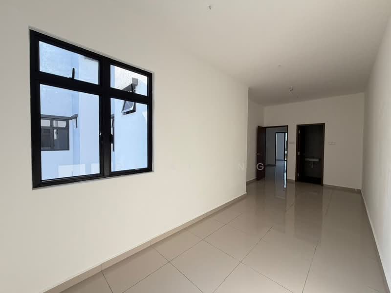 Terraced House for Sale in Bandar Dato Onn (Tebrau) - Gerald Ng - Living Room - PropertyGuru.com.my