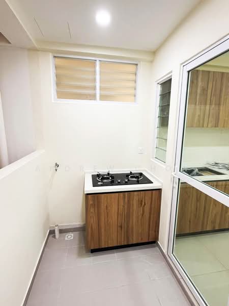 Condominium for Rent at Havana Beach Residences - Andrew Chow - Kitchen - PropertyGuru.com.my