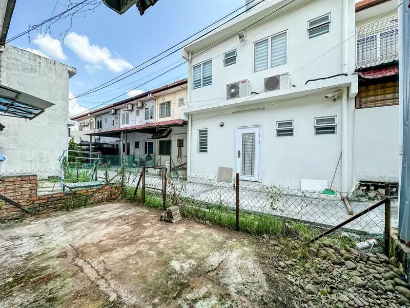 Taman Puncak Jalil untuk Untuk Dijual - RM 550,000, Mac 2026 - Exterior - PropertyGuru.com.my