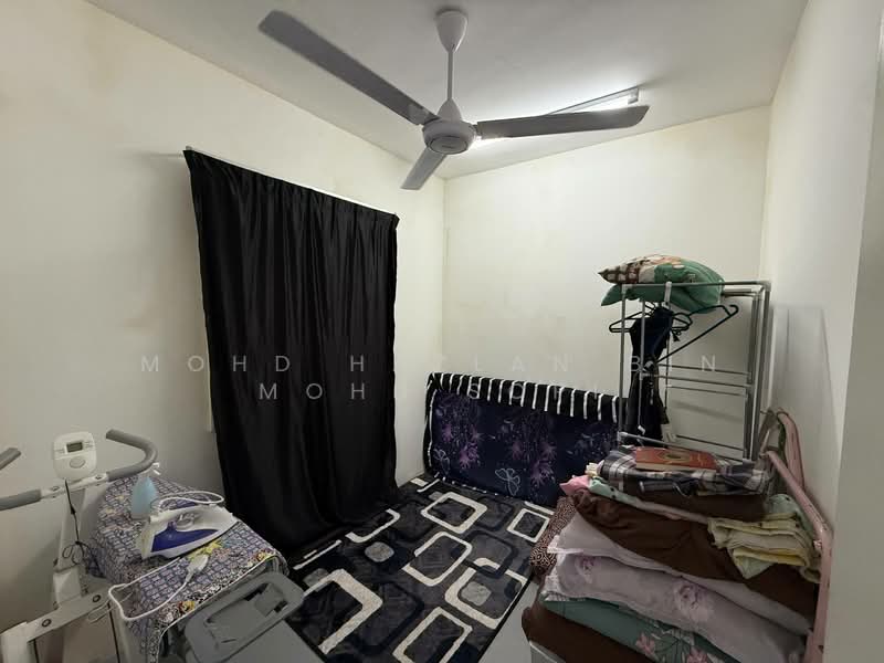 For Sale - De Cendana