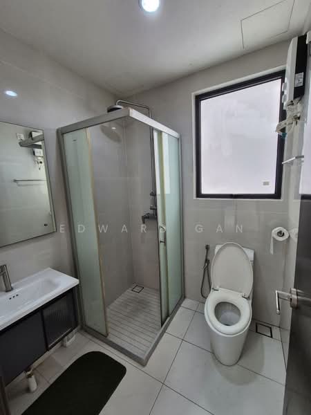 Condominium for Rent at Bay Point @ Country Garden Danga Bay - Edward Gan - Bathroom - PropertyGuru.com.my
