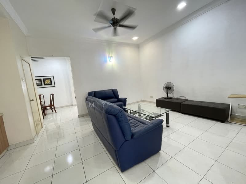2-storey Terraced House for Rent in Shah Alam (Selangor) - Loki Loh Loh - Living Room - PropertyGuru.com.my