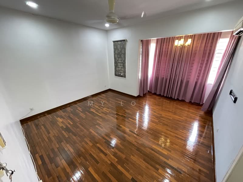 2-storey Terraced House for Rent in Shah Alam (Selangor) - Loki Loh Loh - Living Room - PropertyGuru.com.my