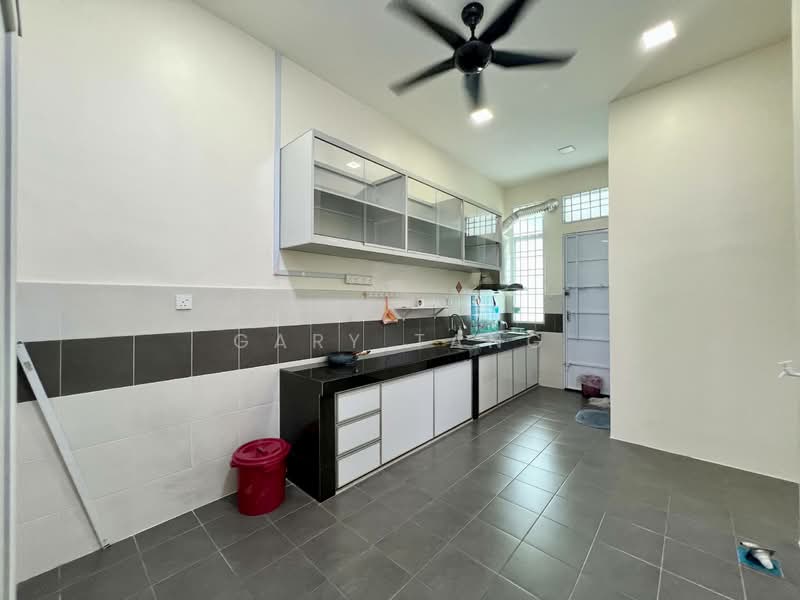 1-storey Terraced House for Sale in Ipoh (Perak) - Gary Tang - Kitchen - PropertyGuru.com.my