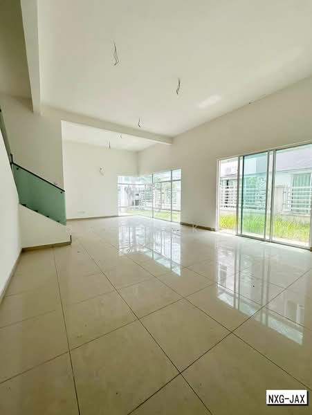 Semi-Detached House for Sale in Canary Garden (Klang) - Daniel Kok - Living Room - PropertyGuru.com.my