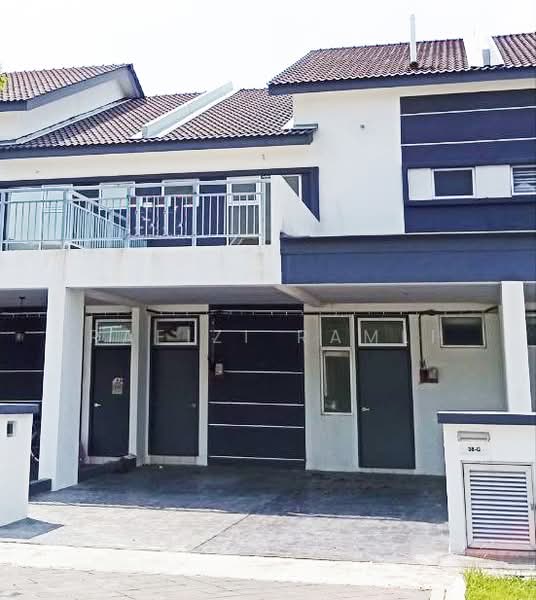 Townhouse for Rent in Dengkil (Selangor) - Rafizi Ramli - Exterior - PropertyGuru.com.my