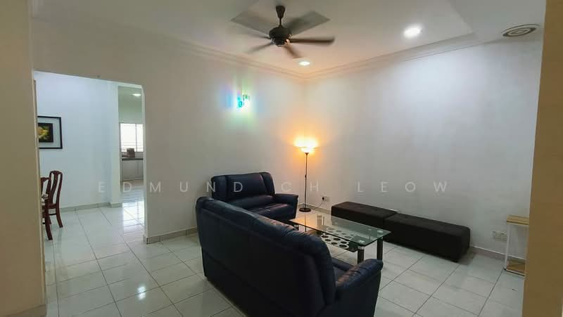 22x70 Indah Residence Kemuning Utama Double Storey House untuk Untuk Disewa - RM 2,200 /bulan, Apr 2026 - Living Room - PropertyGuru.com.my