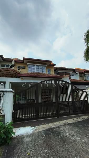 22x70 Indah Residence Kemuning Utama Double Storey House untuk Untuk Disewa - RM 2,200 /bulan, Apr 2026 - Exterior - PropertyGuru.com.my