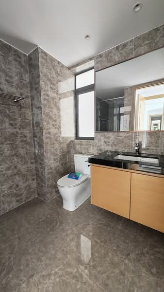 Condominium for Sale at R&F Princess Cove Phase 2-Seine Region - Nicholas Tey - Bathroom - PropertyGuru.com.my