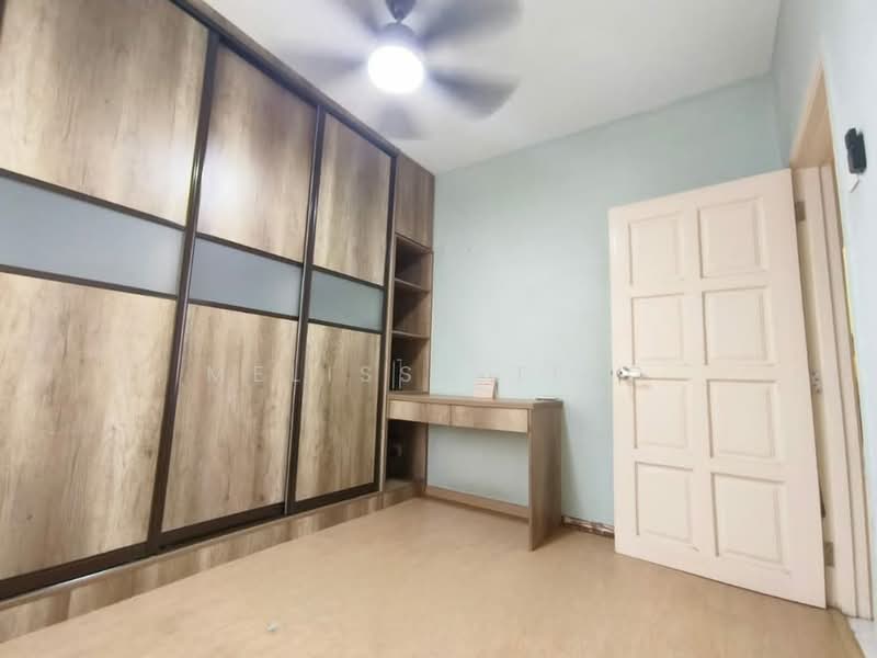 Condominium for Sale at Seri Hijauan - Melissa Ting - Bedroom - PropertyGuru.com.my