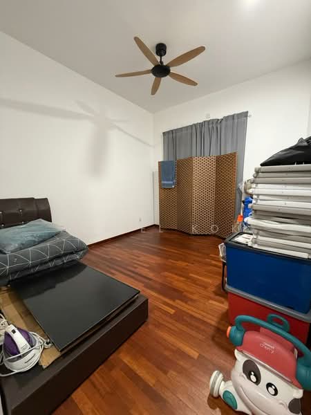 Semi-Detached House for Sale in Setia Utama (Setia Alam) - Daniel Kok - Bedroom - PropertyGuru.com.my