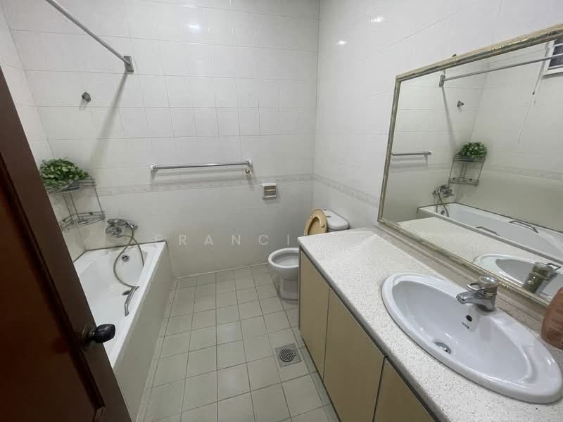 Bungalow for Sale in Country Heights (Kajang) - Francis Ng - Bathroom - PropertyGuru.com.my