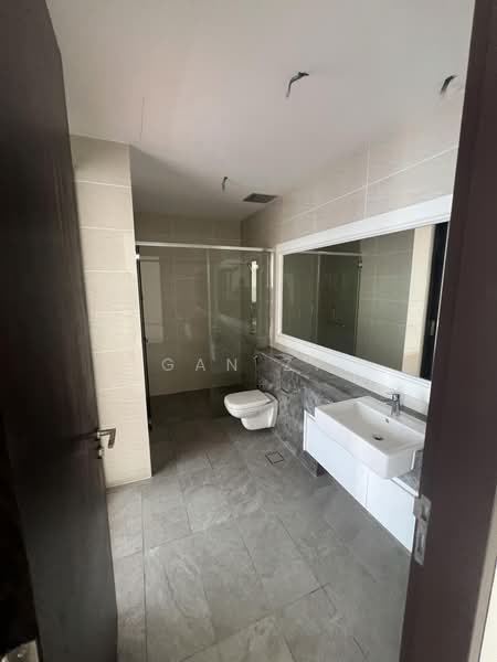 Service Residence for Sale at The Manor - GAN ZY - Bathroom - PropertyGuru.com.my